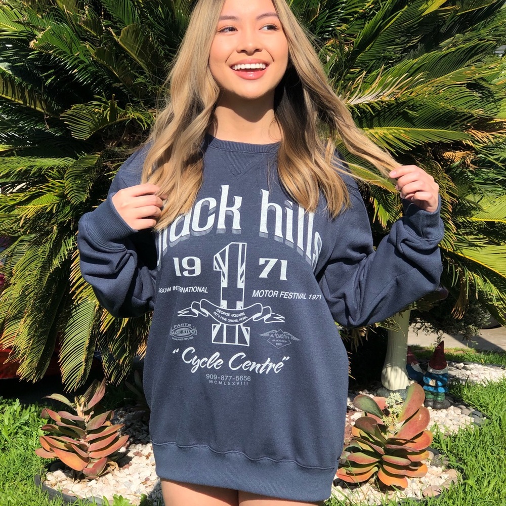 Vintage Long Sleeve Sweatshirt